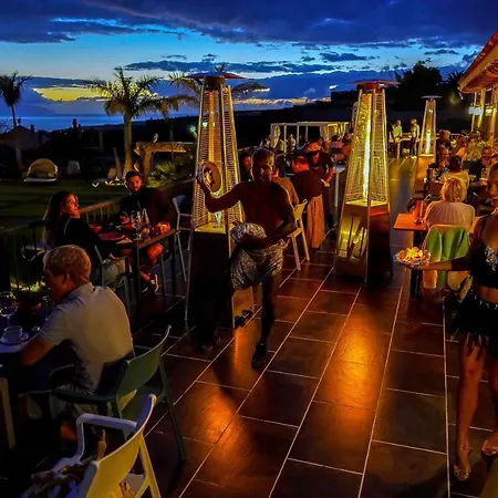 Casa Nova Boutique Hotell 2*
